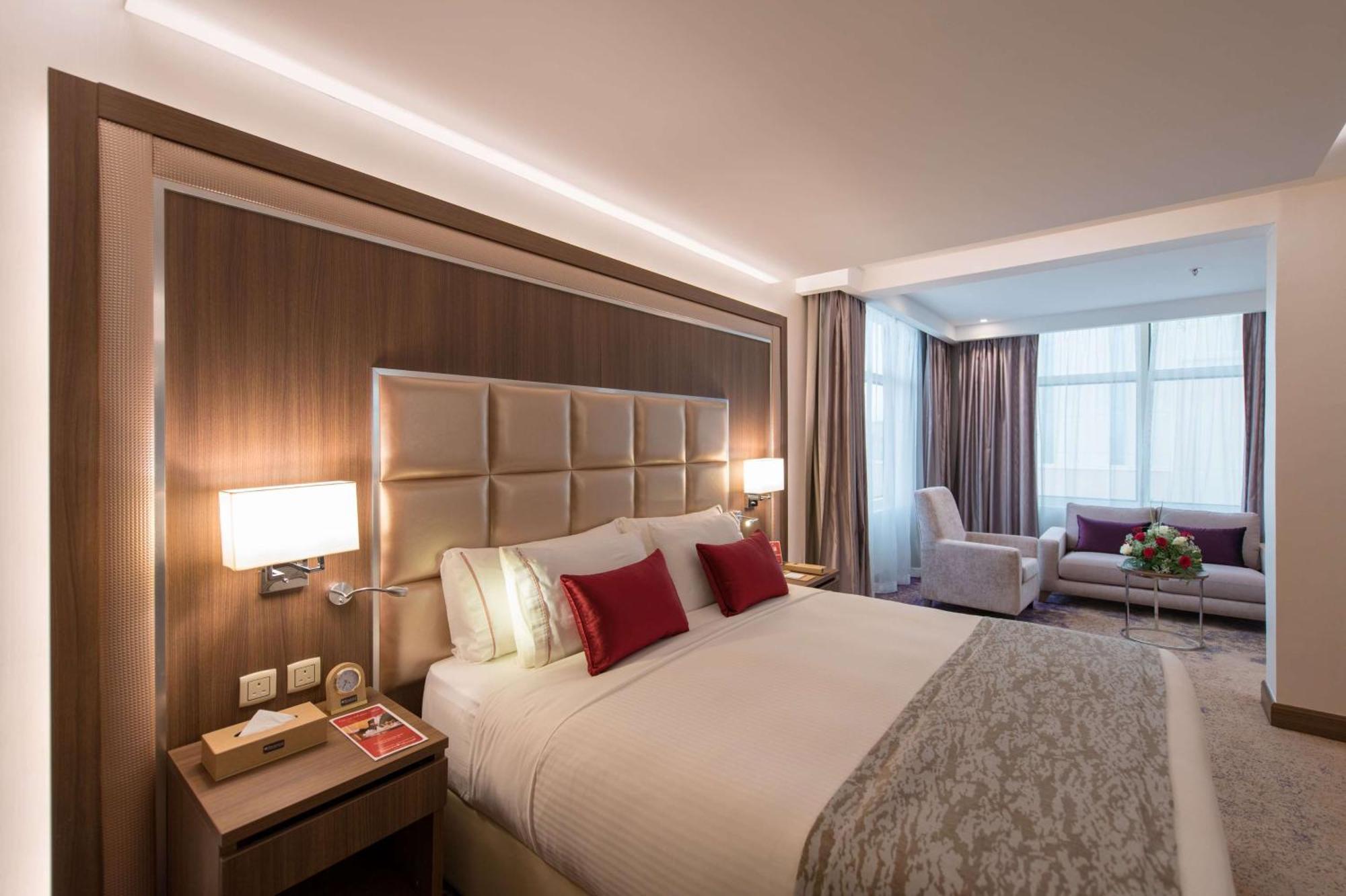Готель Ramada By Wyndham Continental Джидда Екстер'єр фото