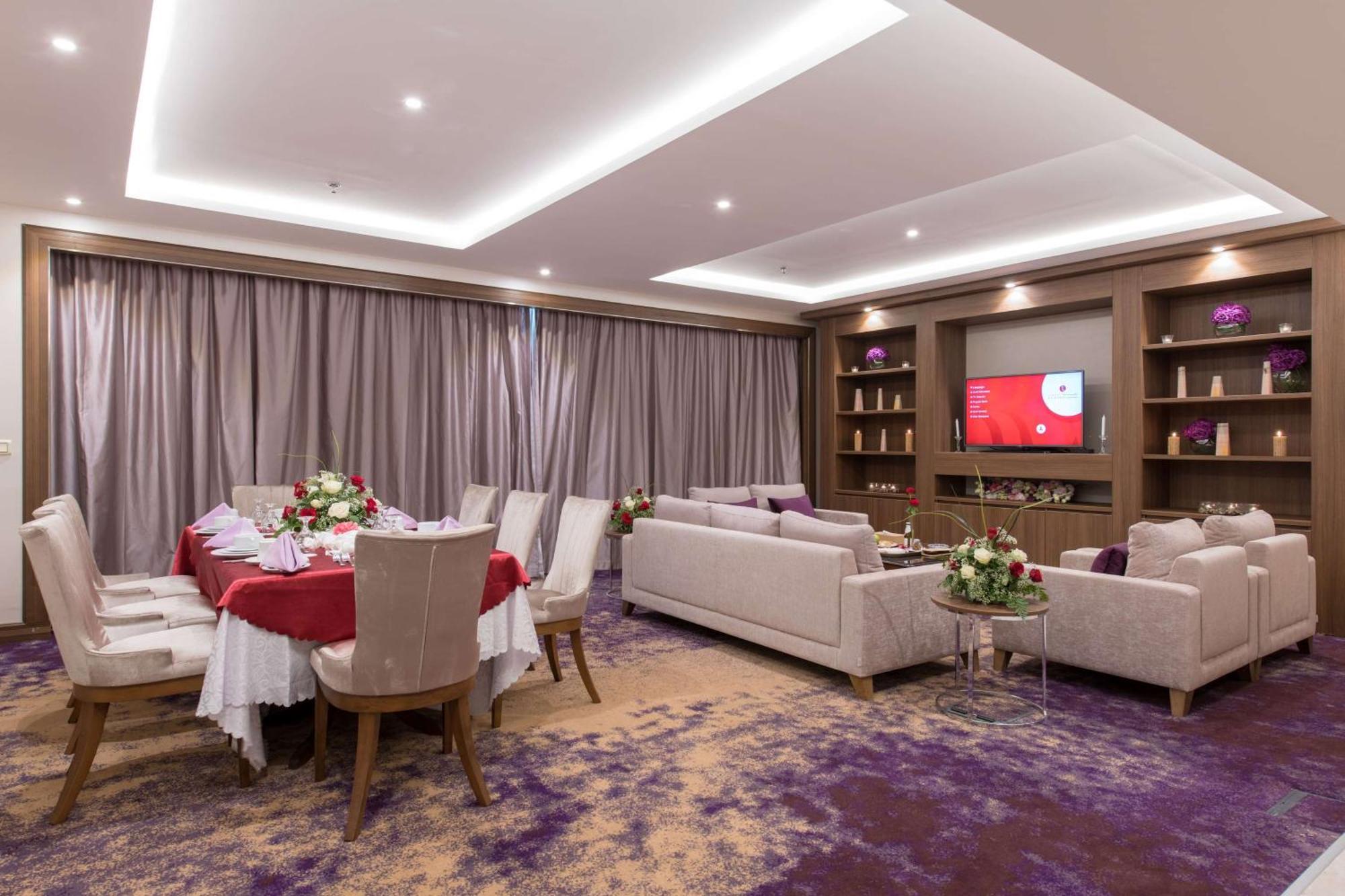Готель Ramada By Wyndham Continental Джидда Екстер'єр фото